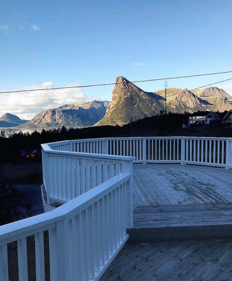 Senja Living Aparthotel Stonglandseidet Exteriör bild