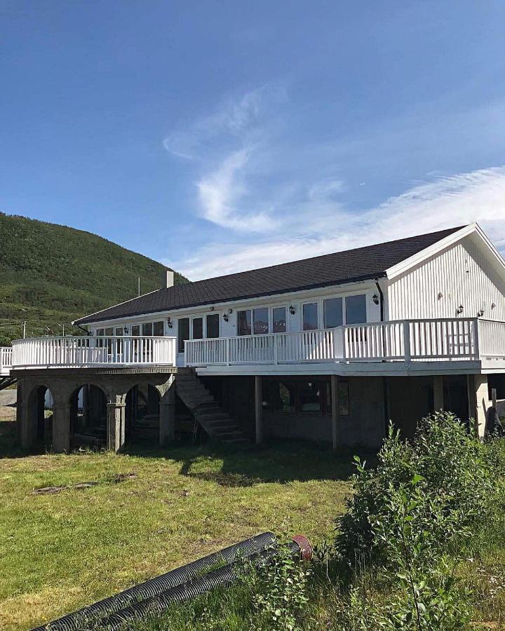 Senja Living Aparthotel Stonglandseidet Exteriör bild