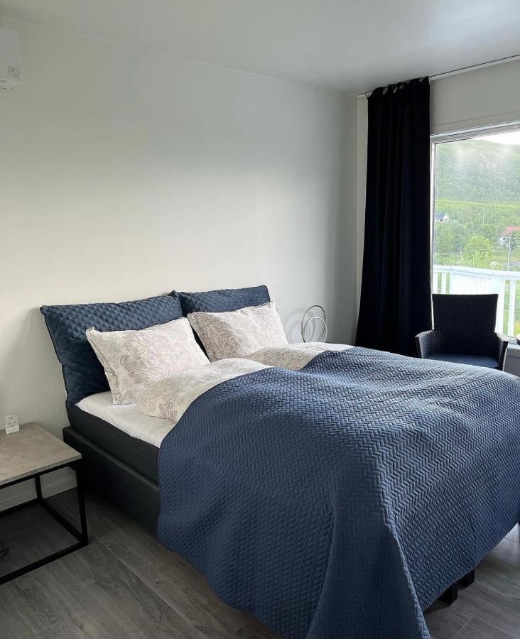Senja Living Aparthotel Stonglandseidet Exteriör bild