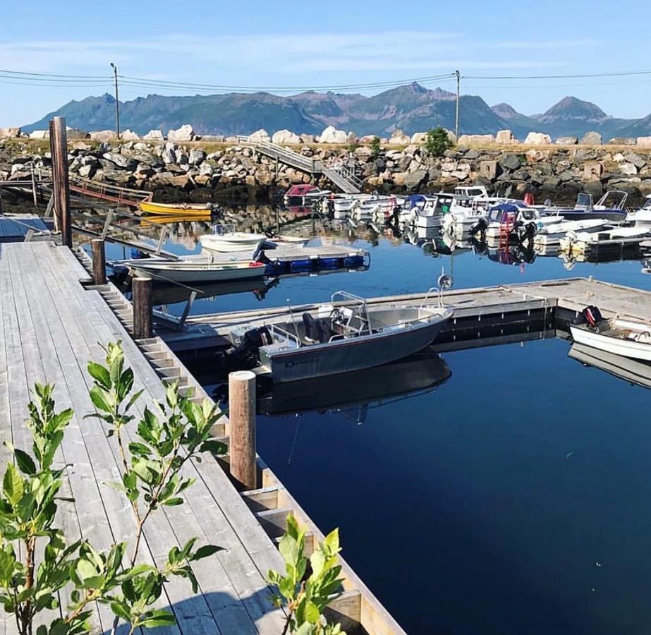 Senja Living Aparthotel Stonglandseidet Exteriör bild